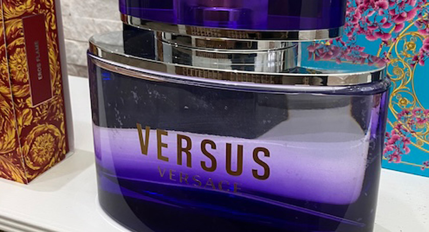 A Versus bottle so big it can't fit in the frame!